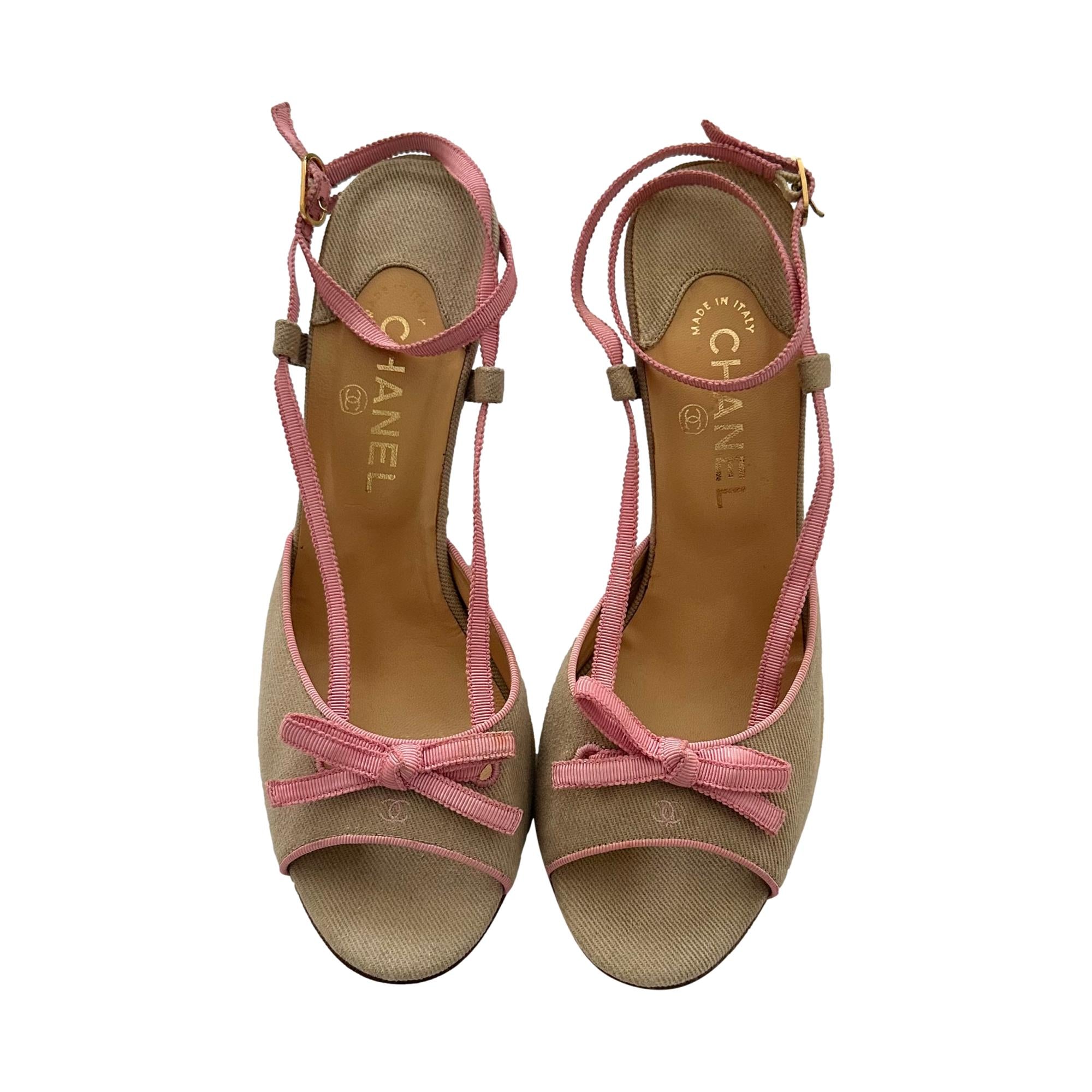 Chanel Tan Ankle Strap Bow Heels – Treasures of NYC