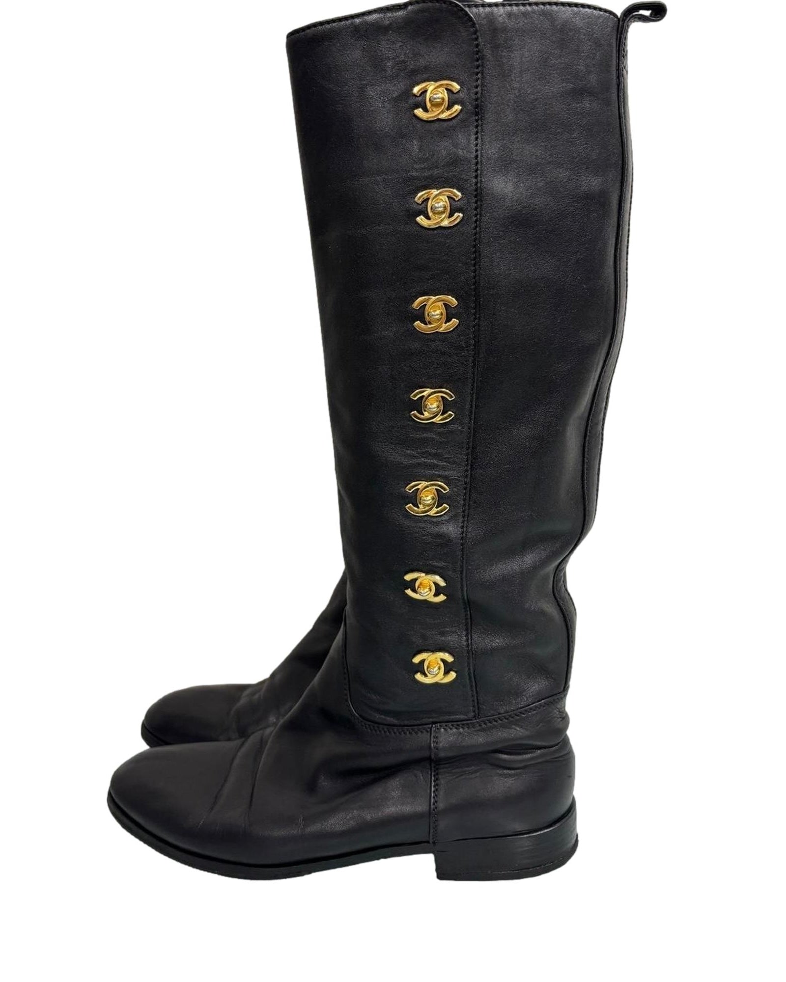 Chanel38サイズ CHANEL XXL Black Lambskin Leather Flap Shoulder Bag