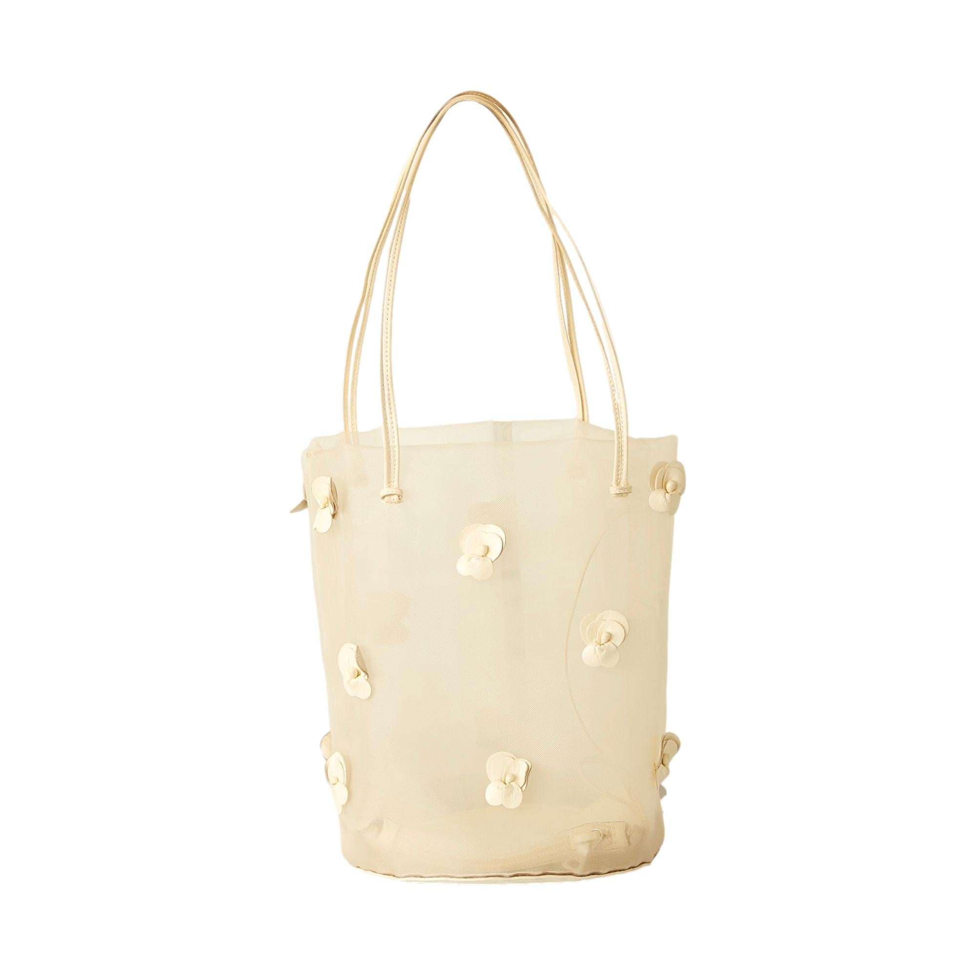 sale　PRADA　メッシュ　フラワー　バッグ Prada Mesh Floral Bucket Bag – Treasures of NYC