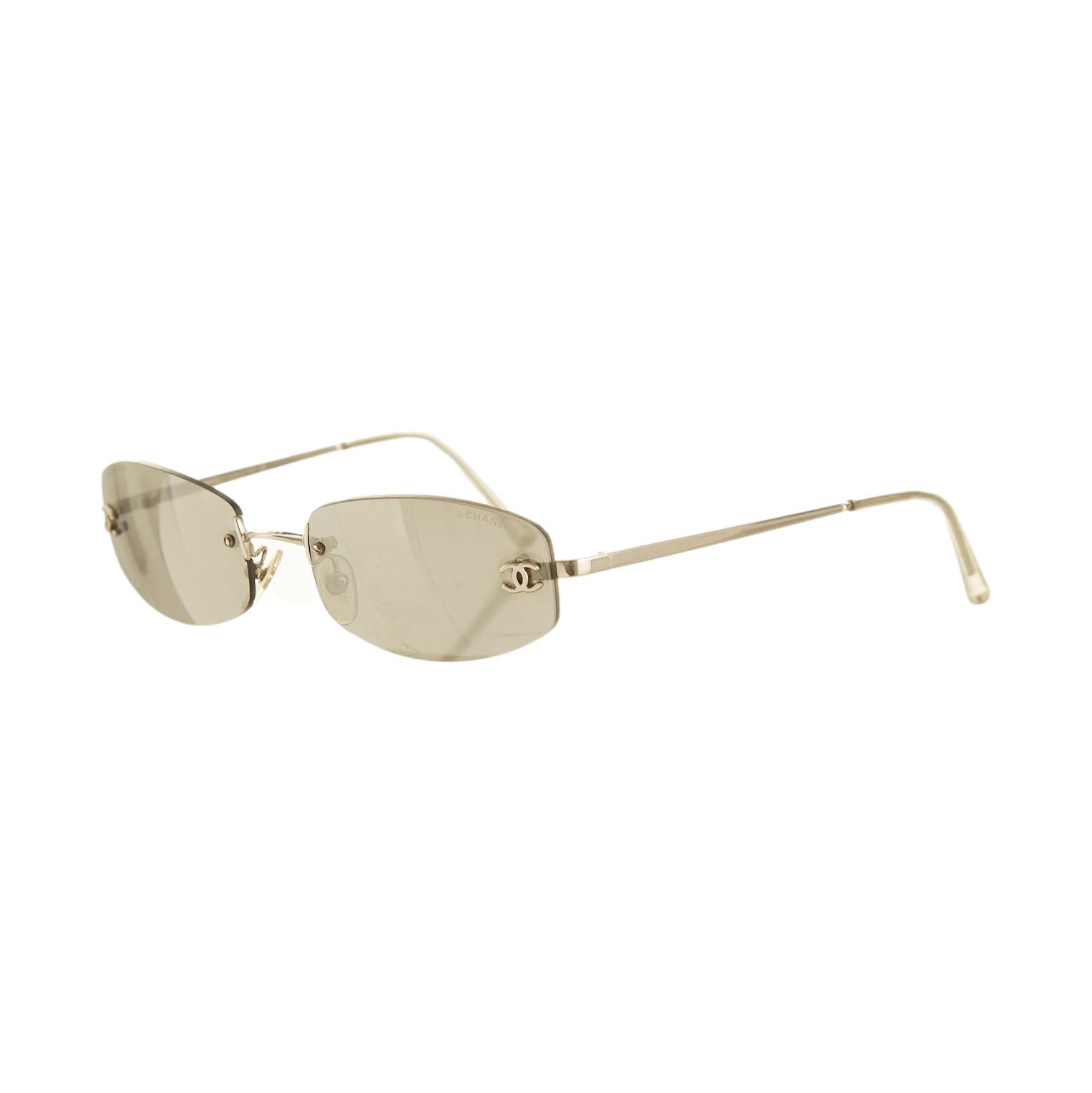 Chanel Silver Micro Rimless Logo Sunglasses – Treasures of NYC display picture 1