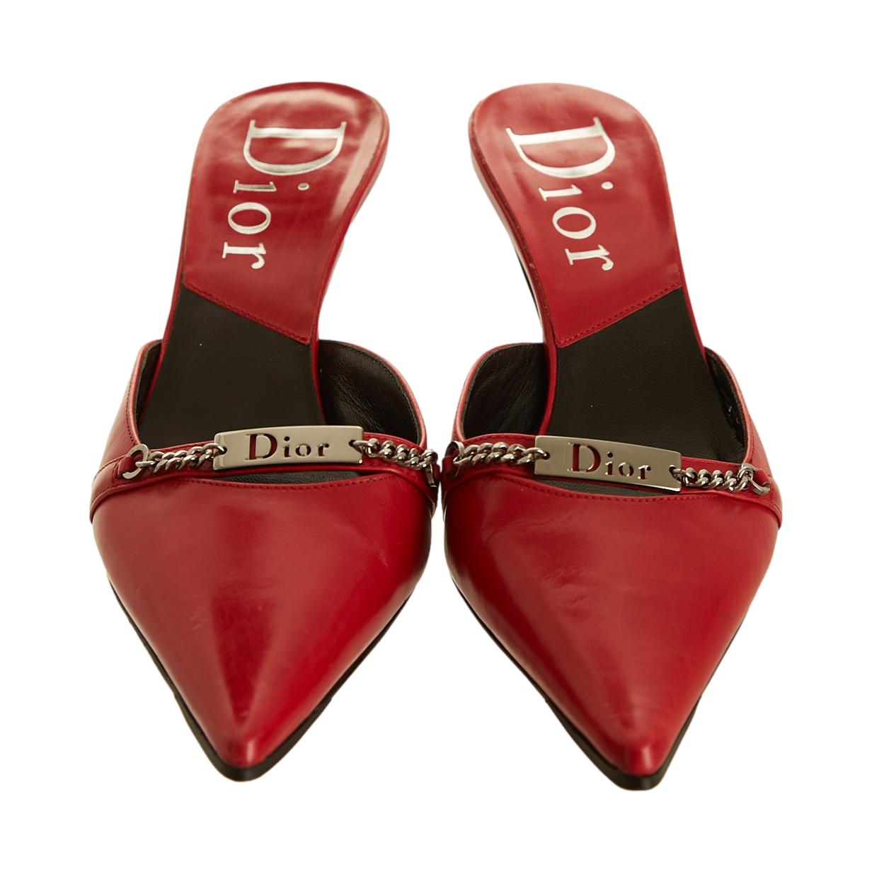 Dior Red Logo Plaque Kitten Heels – Treasures of NYC