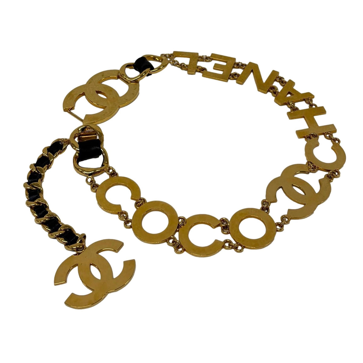 Chanel Gold Jumbo Logo Chain Belt – Treasures of NYC display picture 2