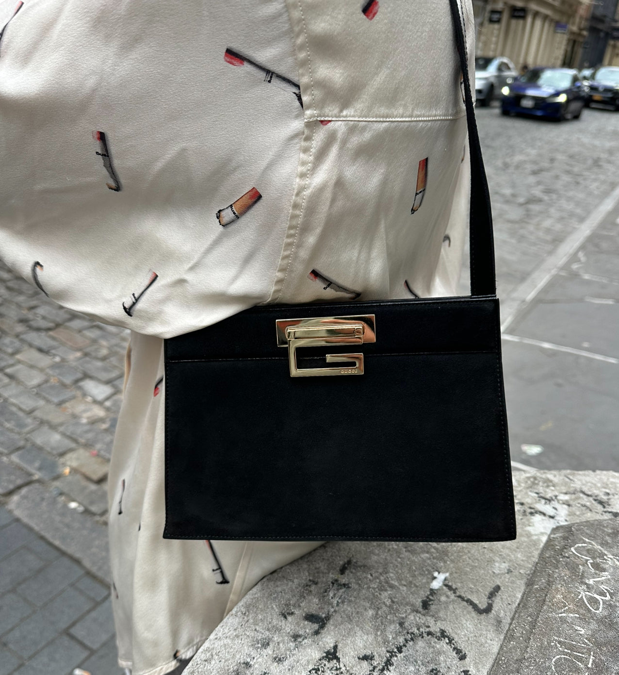 バッグ Gucci Black Suede Leather Shoulder Bag Gucci Black Suede Shoulder Bag – Treasures of NYC