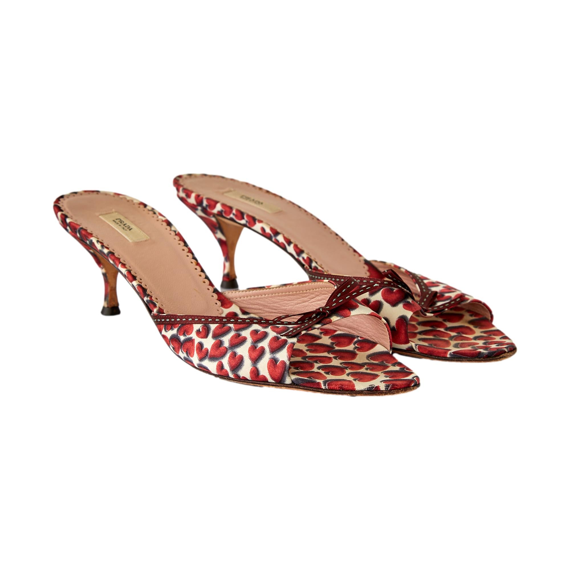 Prada Satin Heart Kitten Heels – Treasures of NYC