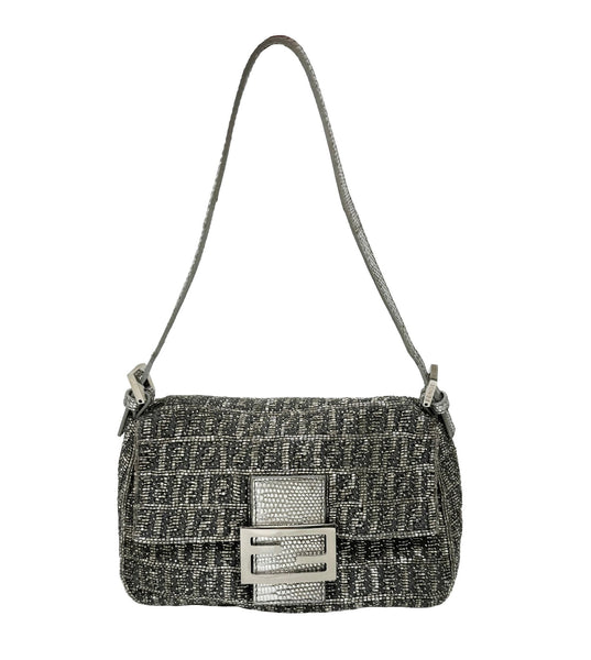 バッグ Fendi Beaded Mamma Baguette Bag 3EA80AEA-11DE-49B2-86D5-
