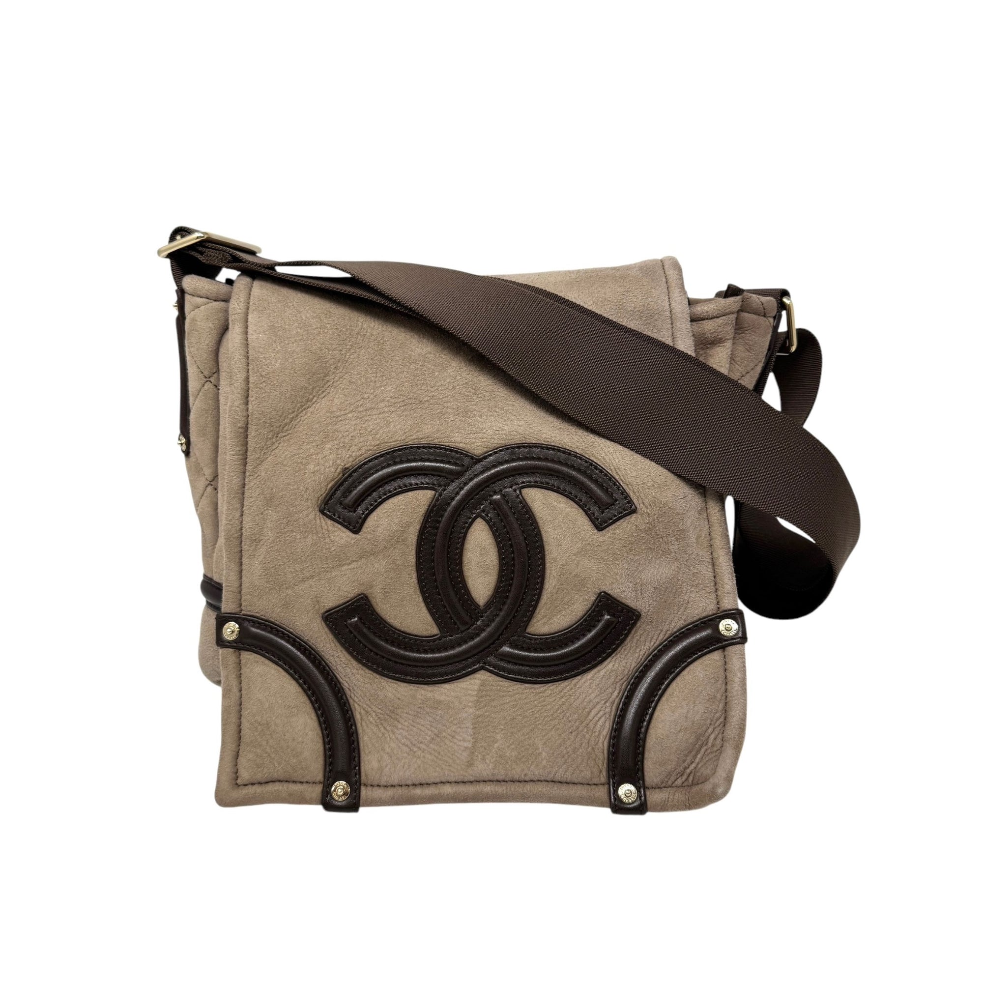 Chanel Tan Suede Messenger Bag – Treasures Of Nyc