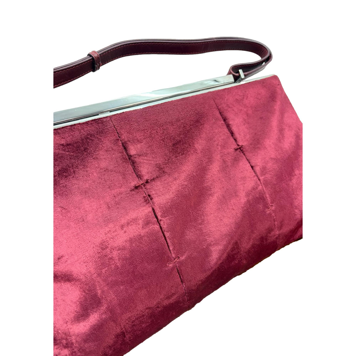 Gucci Red Velvet Shoulder Bag