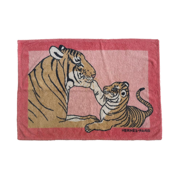 Hermes Cheetah Bath Towel – Treasures of NYC