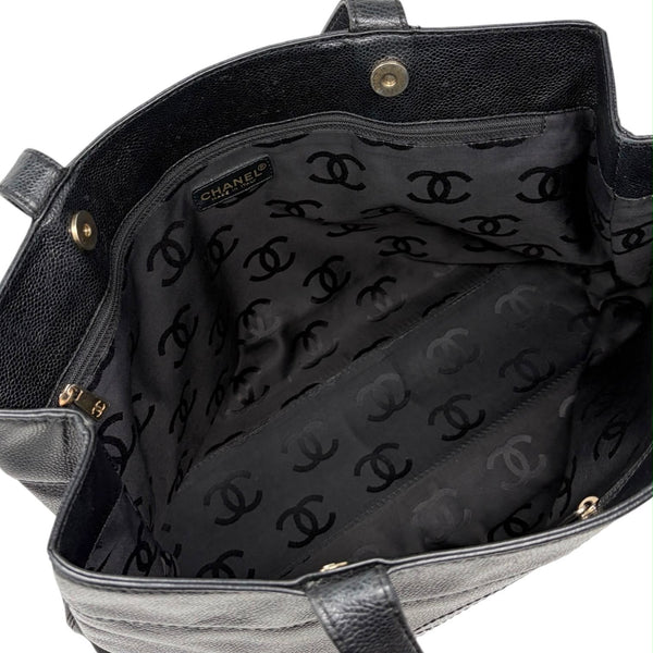 Chanel Black Leather Shoulder Tote