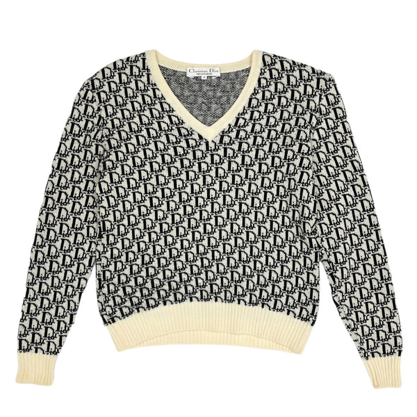 DIOR セーター　ノベルティ　ホワイトに黒のDIORロゴ Dior Black Logo Sweater – Treasures of NYC