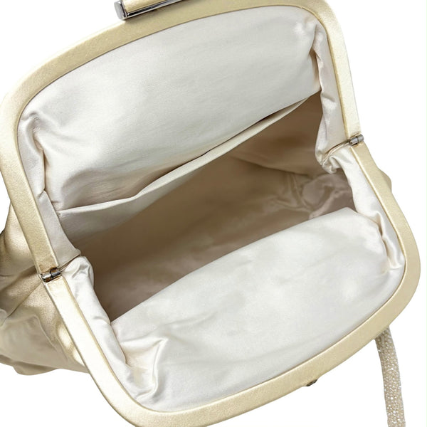 Gucci Ivory Beaded Top Handle Bag
