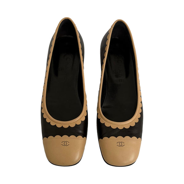 Chanel Black Scalloped Logo Kitten Heels