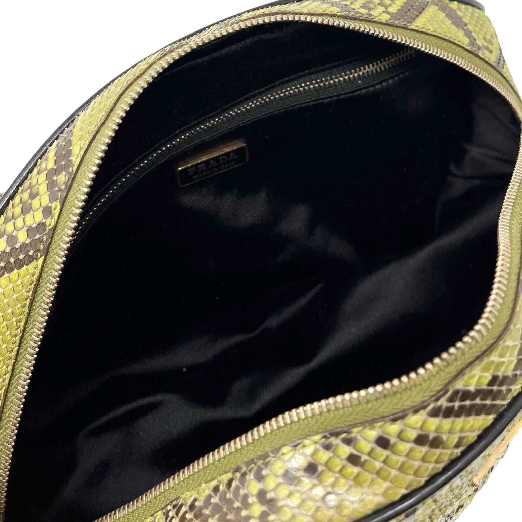 バッグ 00s Prada Green Leather Boston Bag Prada Green Snakeskin Boston Bag – Treasures of NYC