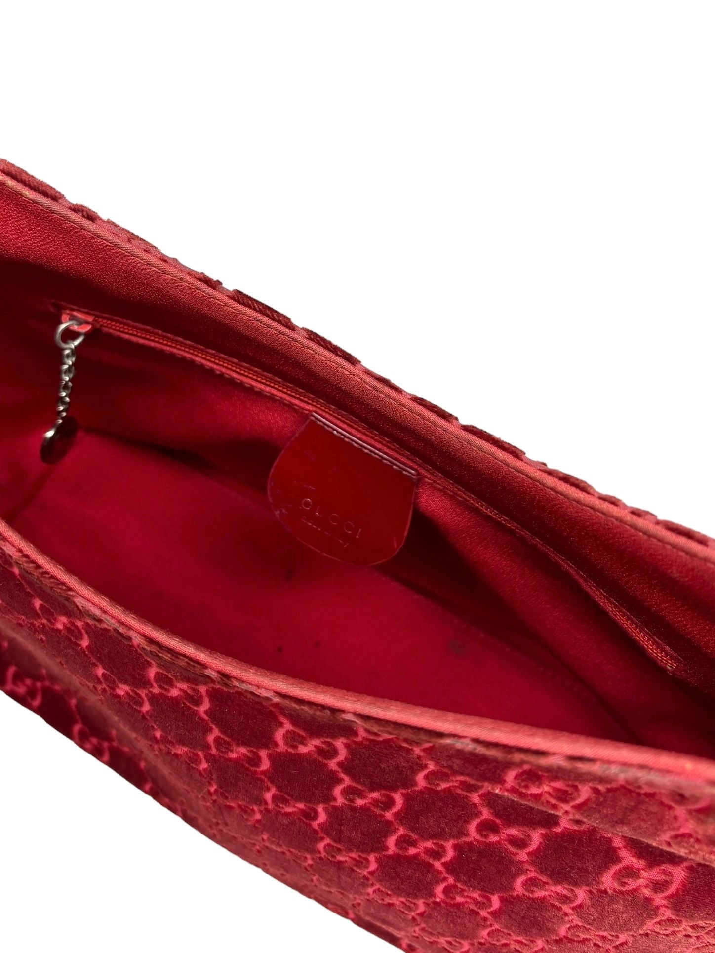 GUCCI 赤 ベルベット パーティーバッグ GUCCI 赤 ベルベット パーティーバッグ