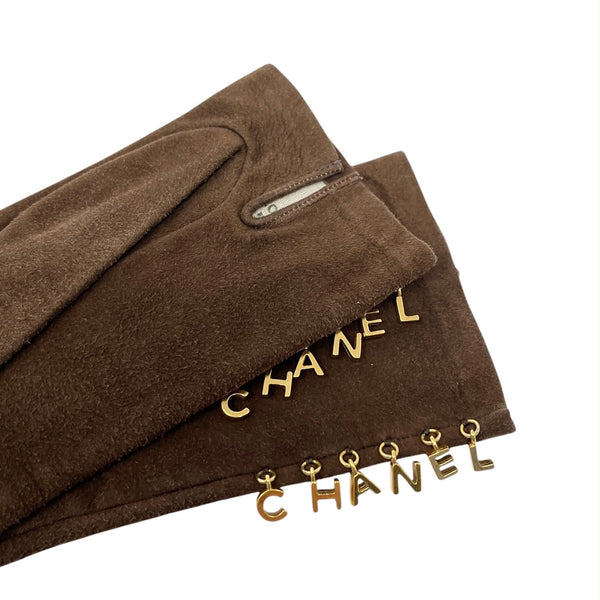 Chanel Brown Suede Charm Logo Gloves