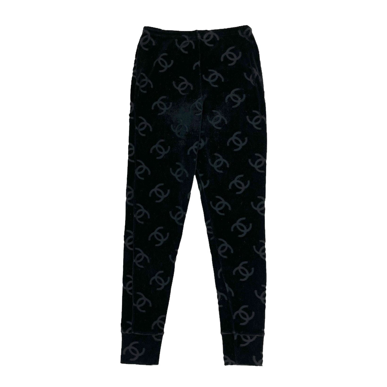Chanel Black Velour Logo Leggings – Treasures of NYC