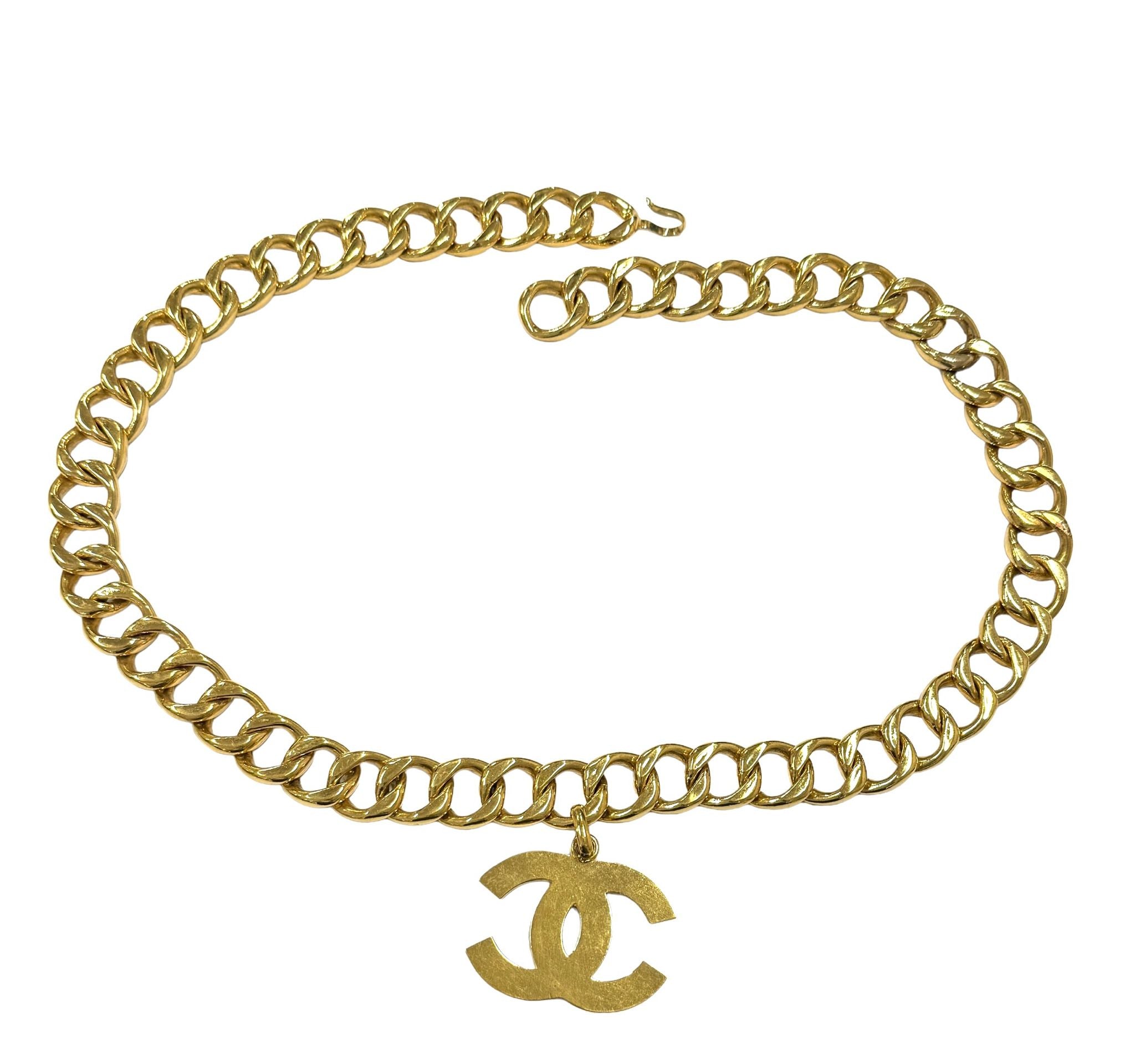 Chanel CC logo Gold belt store