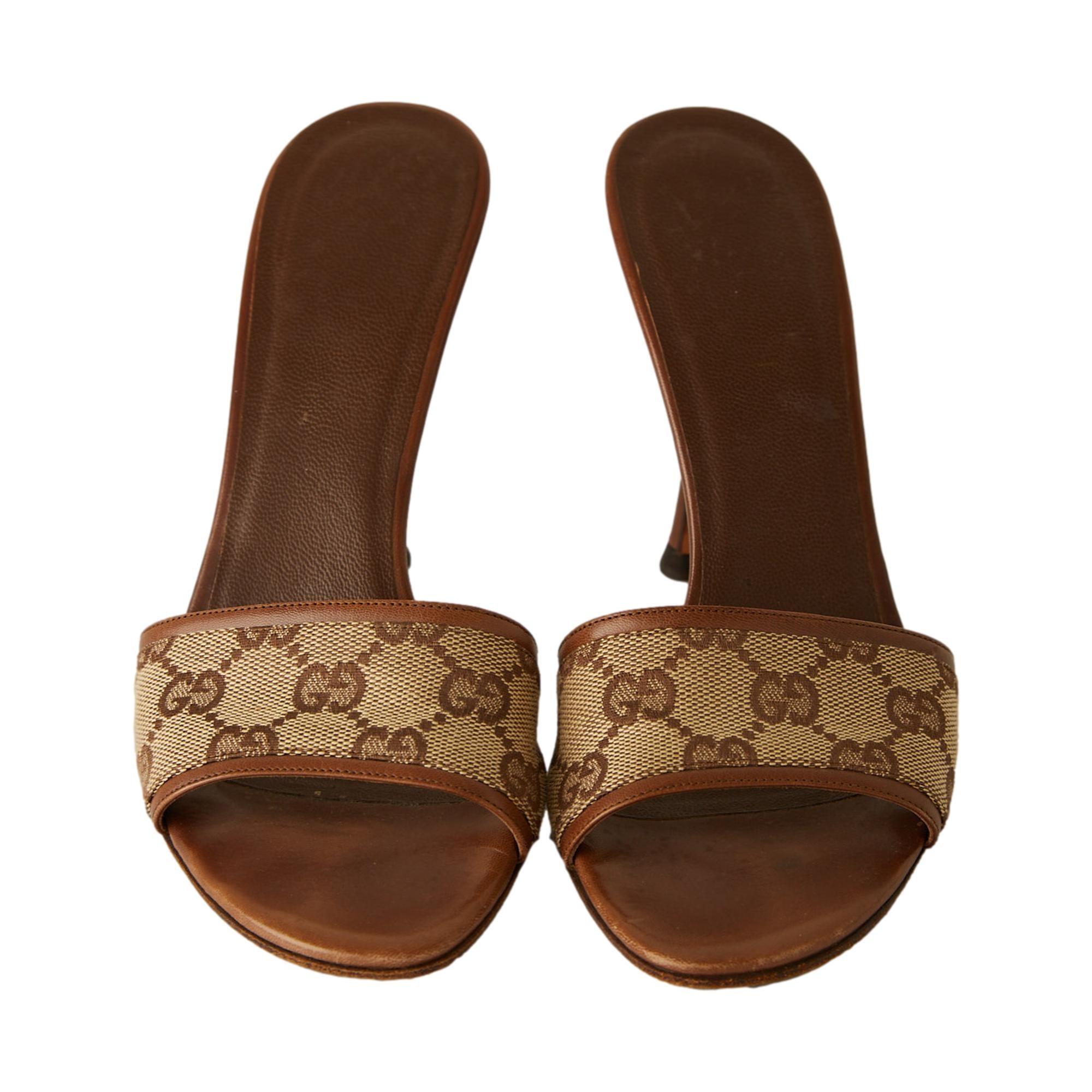 Gucci Tan Monogram Logo Heels