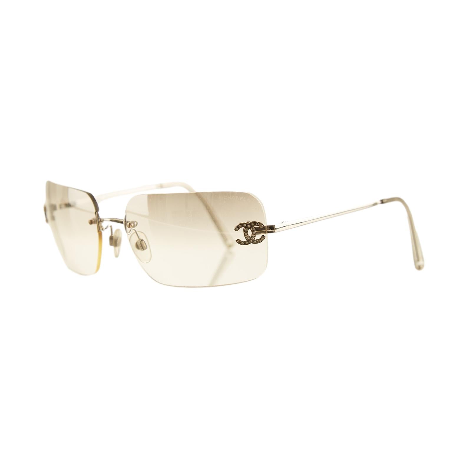 Chanel CC Logo Rhinestone Clear Transparent Silver Sunglasses 4017-D –  Undothedone