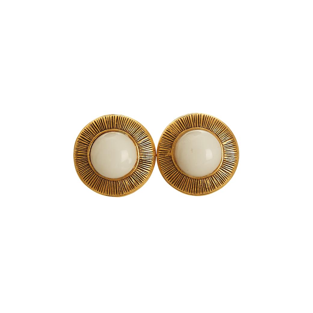 Chanel CC Faux Pearl Gold Tone Round Stud Earrings Chanel