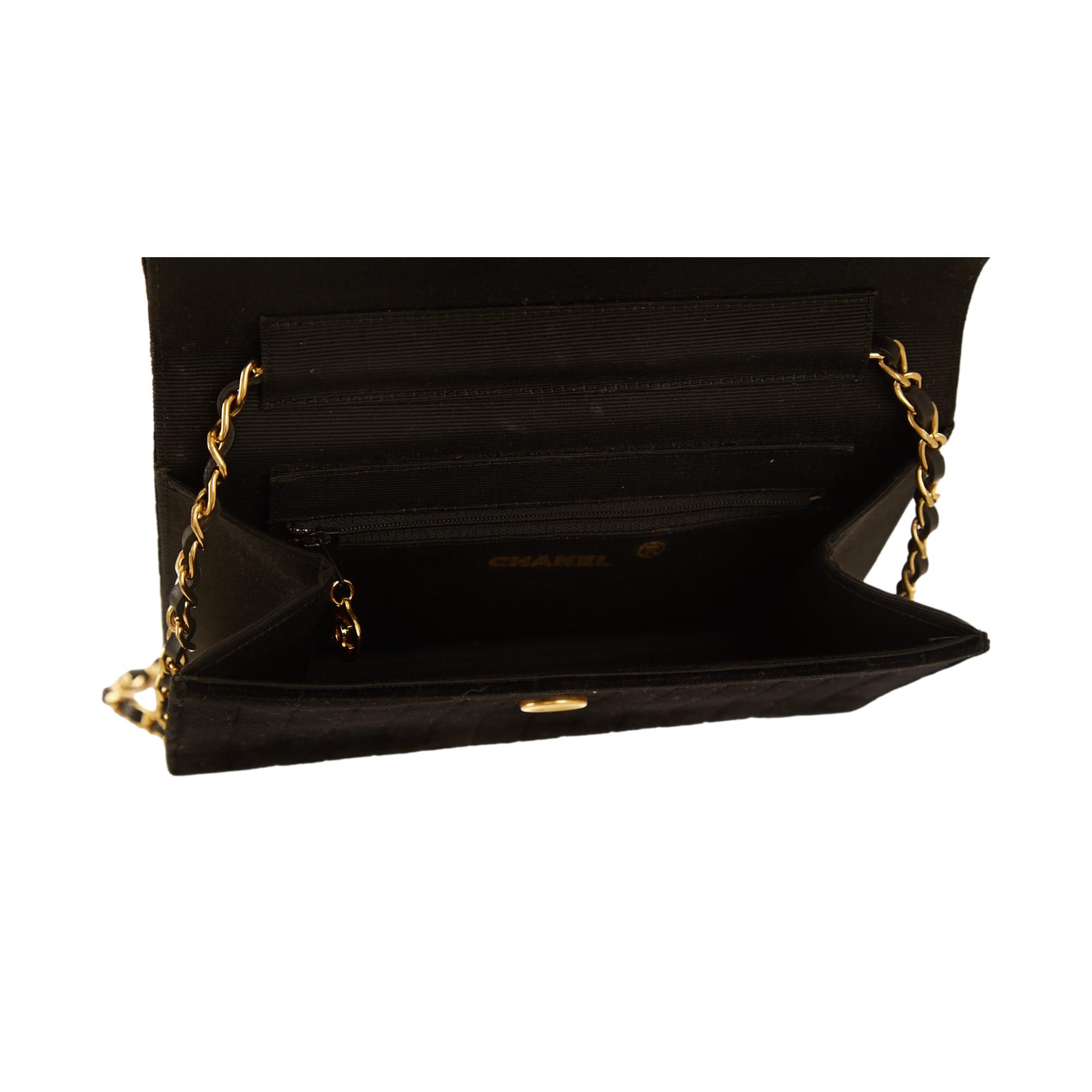 Chanel Black Velet Chain Shoulder Bag