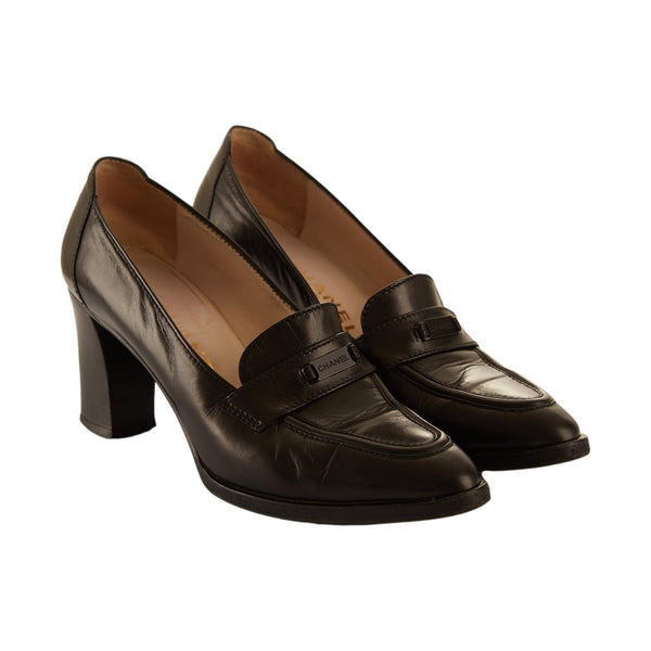 靴 CHANEL Coco Mark Tassel Heel Loafers Chanel Pink Tassel Loafers | eBay