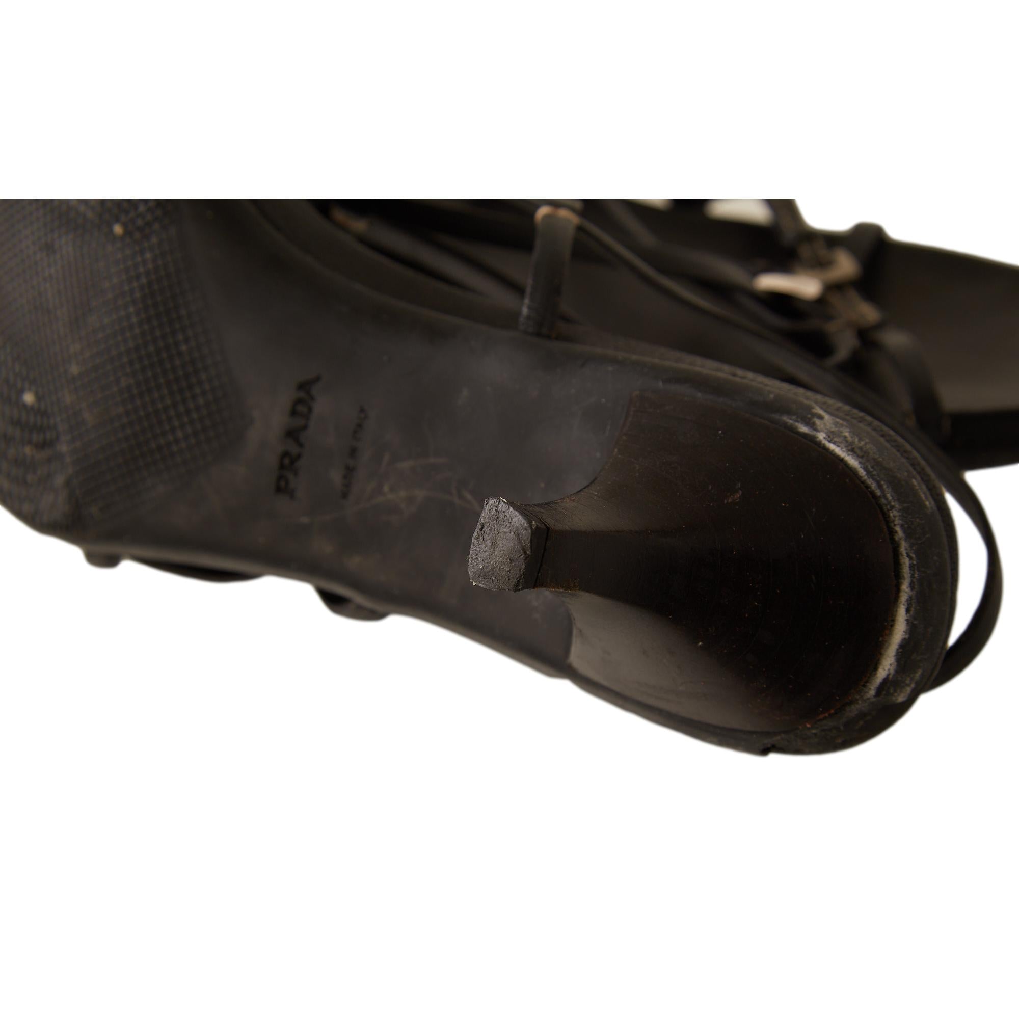 Prada Black Contrast Stitch Buckle Heels – Treasures of NYC
