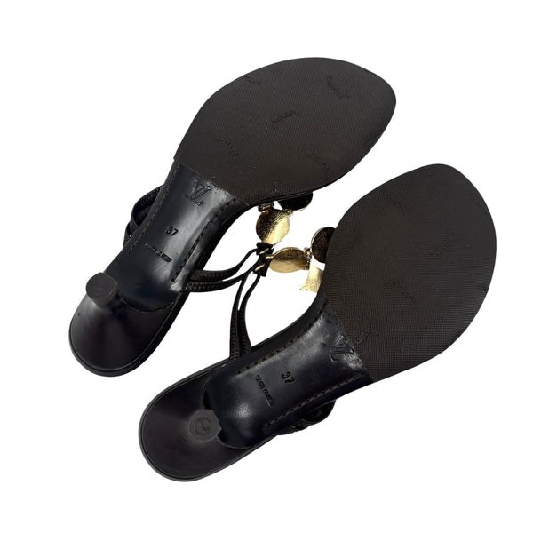 Louis Vuitton Chain Logo Kitten Heels