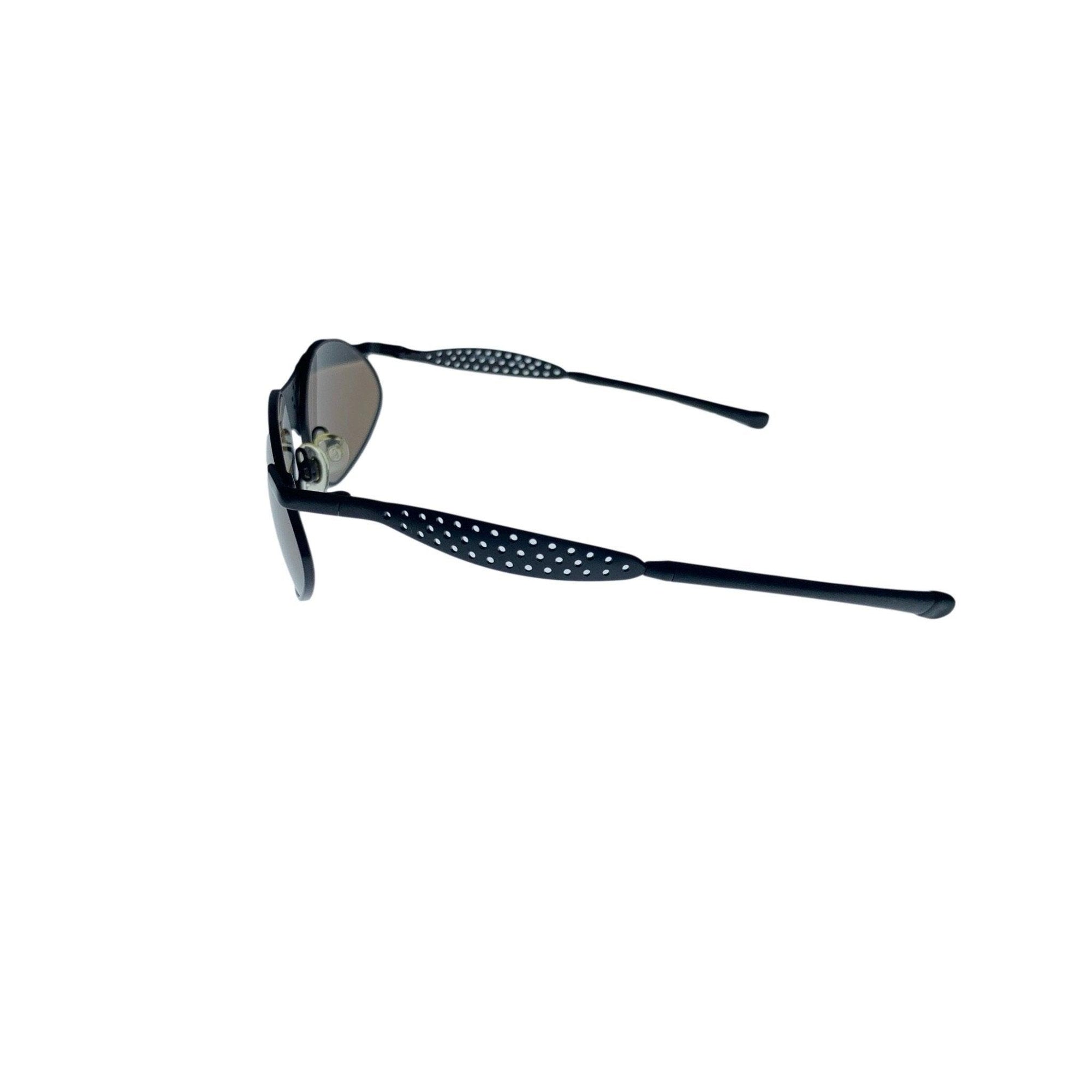 Chanel Black Front Logo Sunglasses - Accessories
