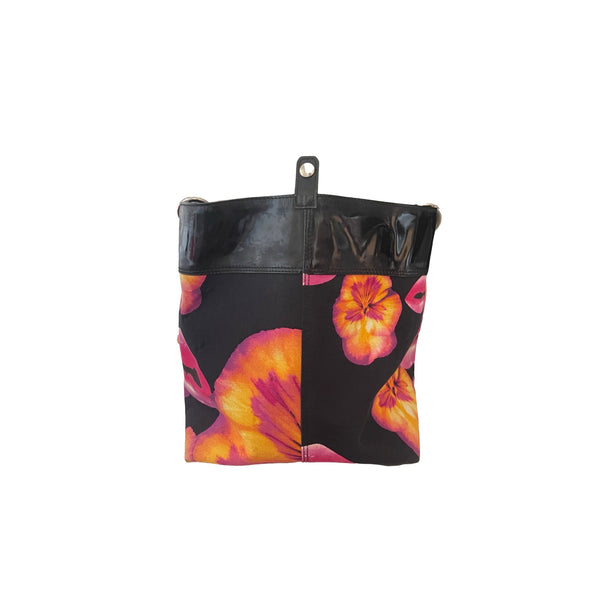 Dior Black Lip Jumbo Tote - Handbags