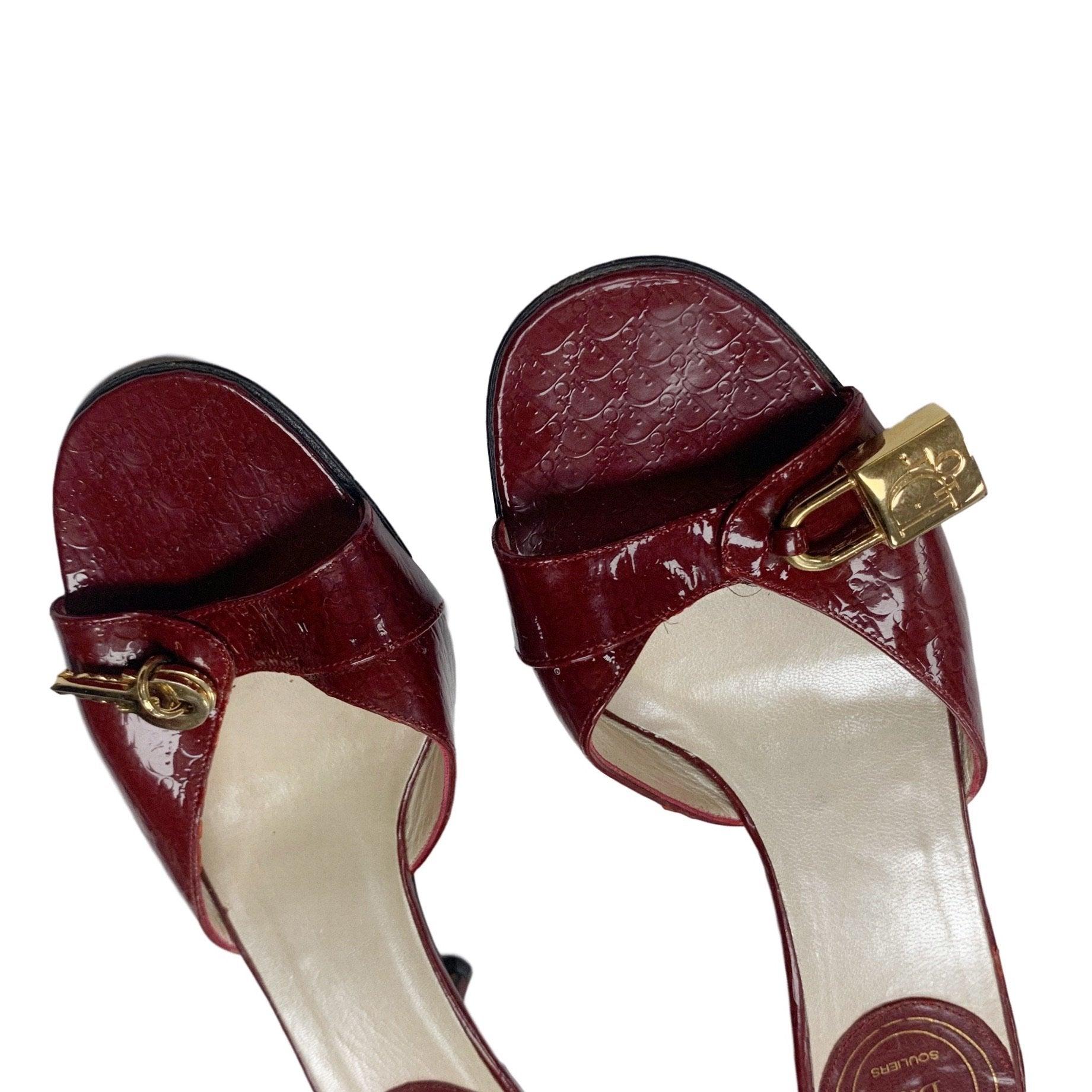 Dior Red Leather Lock & Key Kitten Heels - Shoes