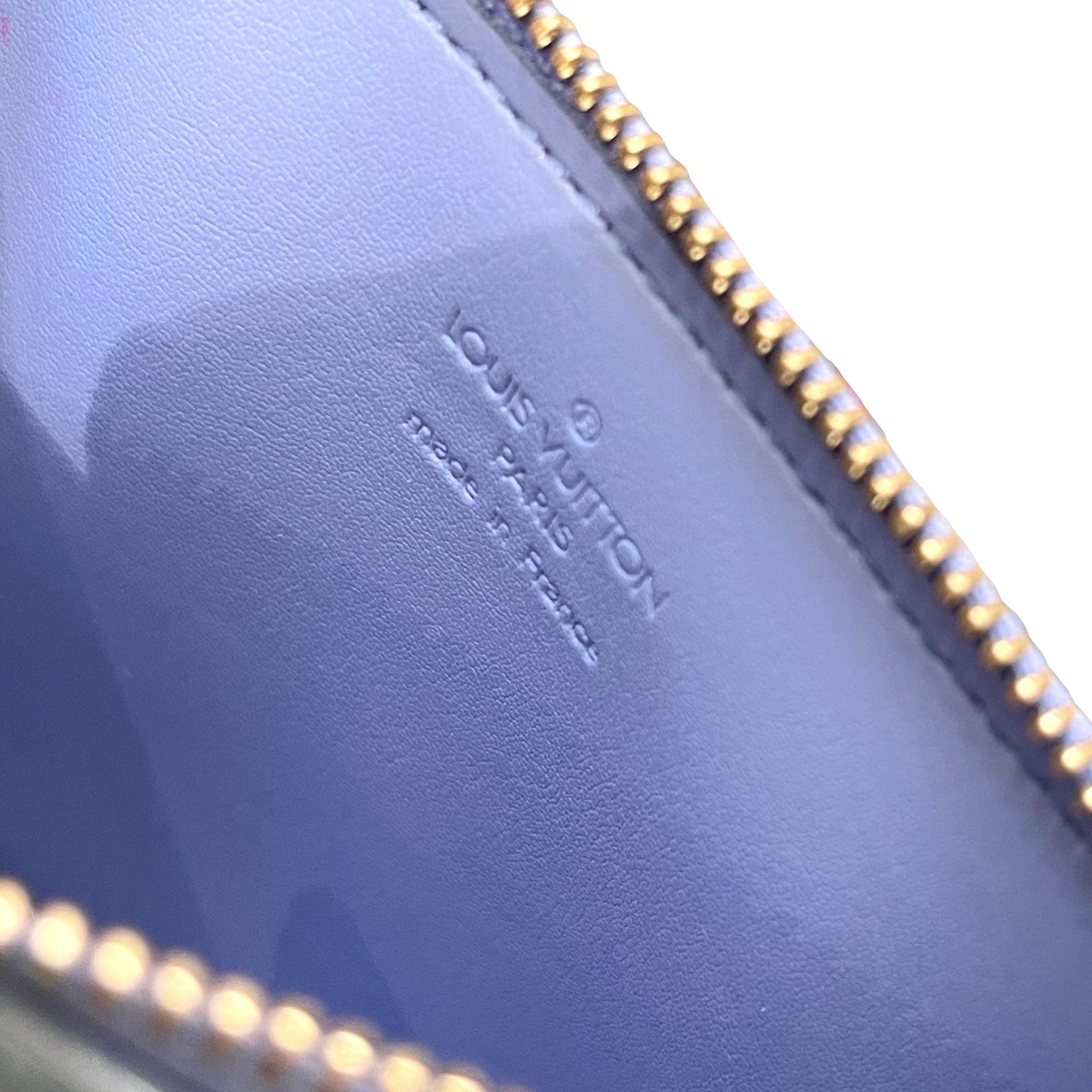Louis Vuitton, Bags, Louis Vuitton Bedford Vernis Hand Bag Purse Euc  Unique Green With Baby Blue Trim