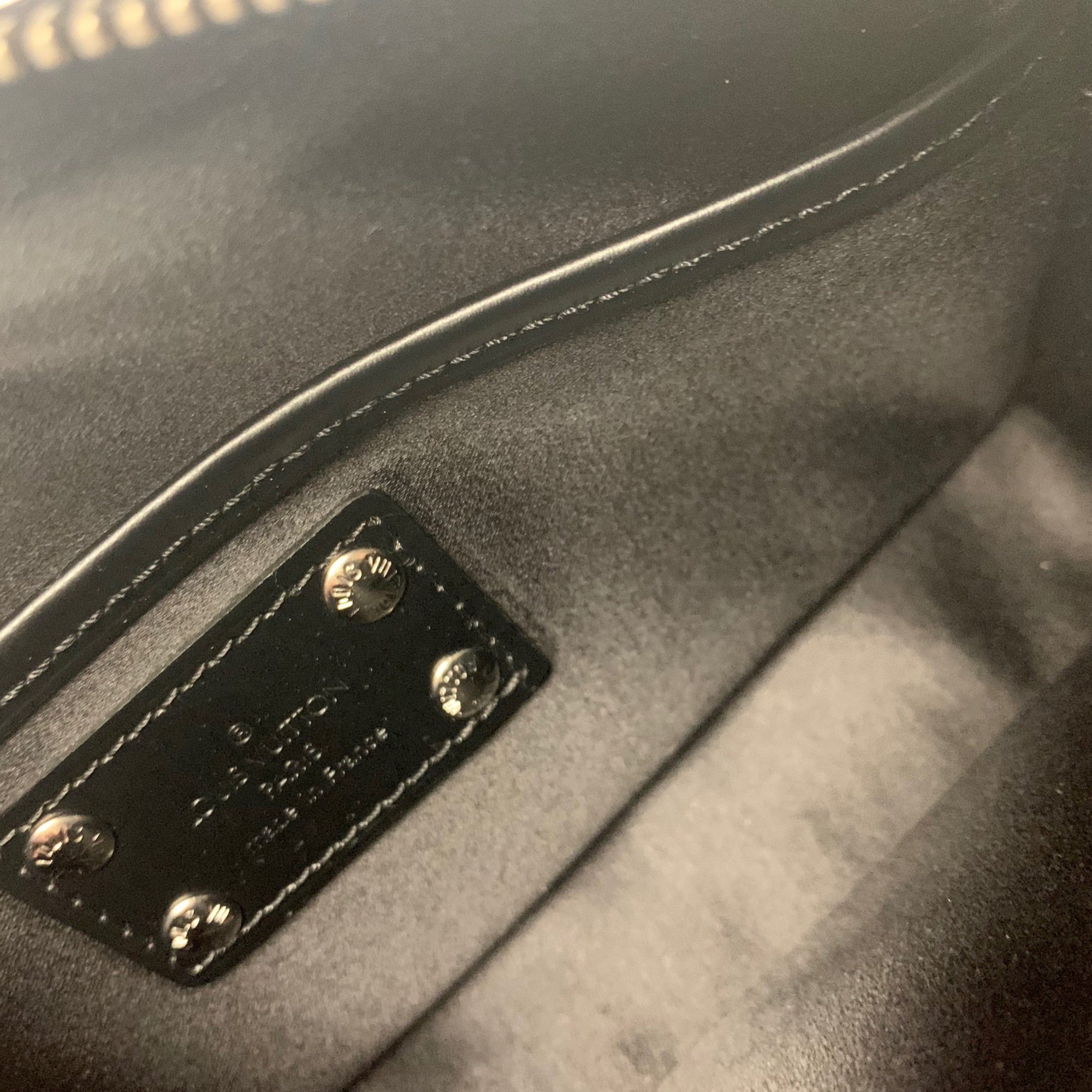 Louis Vuitton Black Monogram Giraffe Shoulder Bag - Handbags
